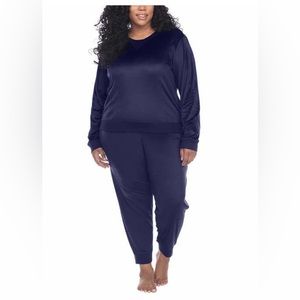 Honeydew Ladies' Fleece Lounge Set